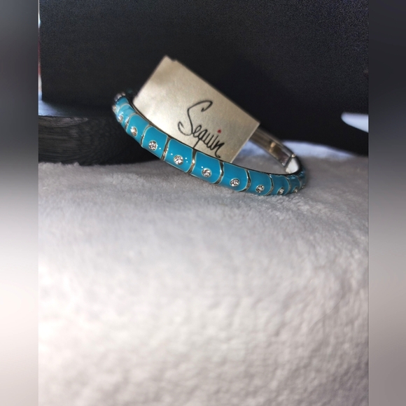 STUNNING Sequin™ Turquoise Enamel & Crystal Hinged Bangle Bracelet NWT - Picture 1 of 5